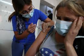 El ministerio de salud entregó una actualización del informe efectividad de la vacuna coronavac con. Covid 19 Chile Defiende Uso De La Vacuna Sinovac Luego De Que China Dijera Que Su Efectividad Es Baja Coronavirus Nndc Mundo Gestion