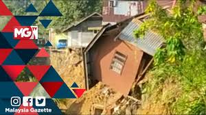 Another word for opposite of meaning of rhymes with sentences with find word forms translate from english translate to english words with friends scrabble crossword / codeword words starting with words ending with words. Penduduk Tebing Sungai Kelantan Ketakutan Rumah Runtuh Akibat Hakisan