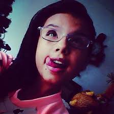 Karen Mateus (@KarenVidesmir)