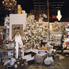 Please enjoy my take on the beauty, warmth, light and love of the christmas holiday season. Christmas Tree Ideas Show Me Decorating