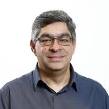 Claudio Luis Carvalho Larieira