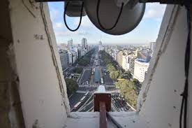 Inaugurado em 1936, o obelisco foi idealizado pelo arquiteto modernista argentino alberto prebisch. El Obelisco Cumple 80 Anos Conocelo Por Dentro Como Nunca Lo Viste Nexofin