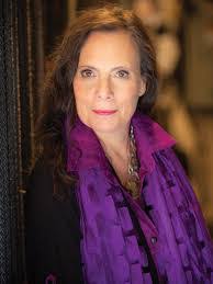 Emily Mann's Instagram, Twitter & Facebook