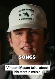 Crazy to think he’s now such a big piece of country music! 🎶 #country  #countrymusic #singer #vincentmason #newmusic #foryou