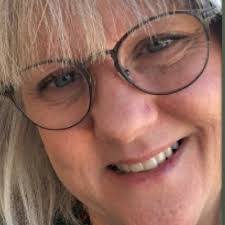 Donna Boger's Instagram, Twitter & Facebook