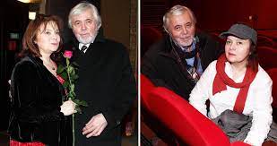 She is married to josef abrhám. Abrham O Manzelstvi S Libuskou Tak Dlouho Jsme Spolu Vydrzeli Jen Diky Stesti A Genum Blesk Cz