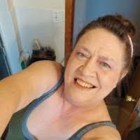 Shannon Hardman's Instagram, Twitter & Facebook