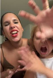 Dame un grrr 🦁 Si esque mi hija es la mejor 😍😂 #humor #madreehija  #dameungr