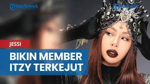 Itzy lately appeared on an episode of jessi's showterview. News Video Jessi Bikin Member Itzy Syok Gara Gara Sebutkan Isi Tasnya Tribunkaltim Co