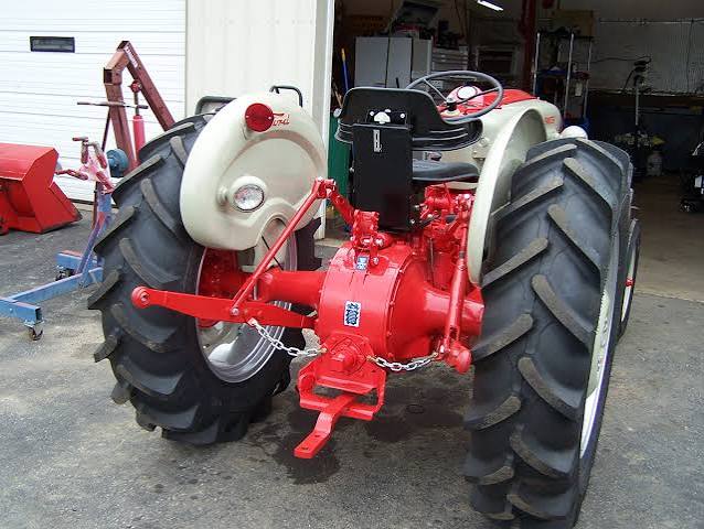 Ford 841 Tractor