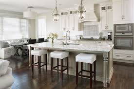 A survey from houzz.com reported that 43% of homeowners that have or were planning to remodel their kitchen opted for white kitchen cabinets. Should You Purchase High End Kitchen Cabinets