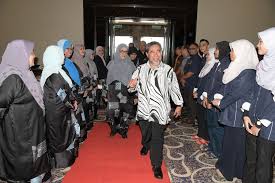 Check spelling or type a new query. Perbadanan Kemajuan Negeri Pahang Majlis Jasamu Dikenang Dato Indera Haji Abdul Rahim Bin Mohd Ali