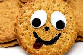 Dabei handelt es sich um ein zeichen dafür, dass stets genug zu essen vorhanden sein soll. Darum Verschenken Wir Brot Und Salz Zum Einzug Wiressengesund