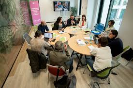 Scoala informala de it organizeaza o serie de cursuri de qa, de java si web development in bucuresti. Pasiunea Pentru It ConstruieÈte Cariere Pe Bune Prin Ècoala InformalÄ De It La Fiecare 24 De Ore Doi Romani Se Pot Angaja In Industria Viitorului All About Jobs