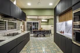 kitchen design: open vs closed kitchen
