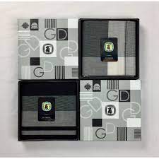 Gajah termasuk dari famili elephantidae dan satu satunya family dalam ordo proboscidea. Sarung Gajah Duduk Hitam Putih Grosir Shopee Indonesia