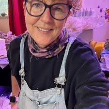 Wendy- Yo! be nice. (@yobenice.studio) • Instagram photos and videos