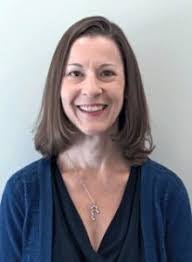 Sarah Holsapple's Instagram, Twitter & Facebook