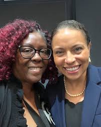 Today, I had the pleasure of meeting Dr. Amanda Washington Lockett, the  great granddaughter of Booker T. Washington. #juneteenth  #juneteenthcelebration #bookertwashington #celebration #kaythereader