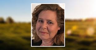 Deborah Seward's Instagram, Twitter & Facebook