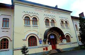 Telefon scrie o părere pentru facultatea de drept spiru haret craiova! Spiru Haret Craiova Master