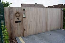 poorten draaipoort schuifpoort of houten poort claeys houtconstructies houten poorten poorten oprit poort