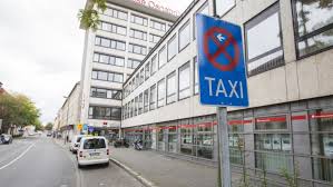 » weitere 1 übersetzungen für taxistand innerhalb von kommentaren. Stadt Osnabruck Hat Platze Ausgewiesen Neumarkt Ersatz Taxistande Werden Nicht Angenommen