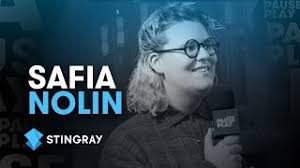 Download and listen online acide by safia nolin. Safia Nolin Gala De L Adisq 2017 Stingray Pauseplay Youtube