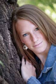 Rachel Bly's Instagram, Twitter & Facebook