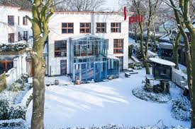 Aachen ist eine renommierte universitätsstadt und bedeutender standort verschiedener wirtschaftszweige. Haus Zum Verkauf 52074 Aachen Mapio Net