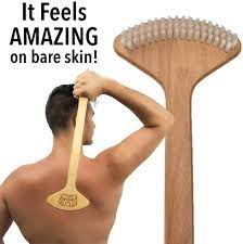 The original bristled back adn body scratcher. The 11 Best Back Scratchers Of 2020 For That Itch You Can T Reach Spy