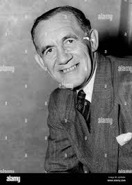 Frank Legg's Instagram, Twitter & Facebook