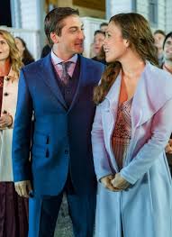 When Calls The Heart S03e01 Tout Commence Avec Le Coeur He played conrad de groot in crownies in 2011. s03e01 tout commence avec le coeur