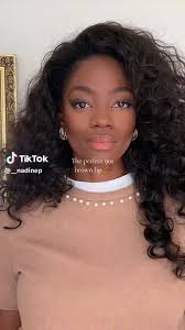 The perfect 🍂🍁 look 📸: @Nadine P 💁🏾‍♀️: Model Model Fullcap Drawstring 