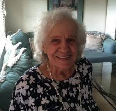 Bracigliano, Nancy Helen, of Elmwood Park, NJ passed away peacefully  surrounded by her husband and her children
