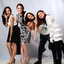 Minggu, 15 maret 2020 13:46 reporter : 4 Artis Ini Punya Saudara Yang Beda Banget Tulisan Sederhana