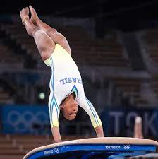 fas da ginastica descobrem salto de rebeca andrade em imagens da globo 23 07 2021 uol olimpiadas