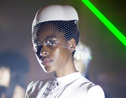 Modella Di Glamour Projects :: Photos, videos, logos, illustrations and  branding :: Behance