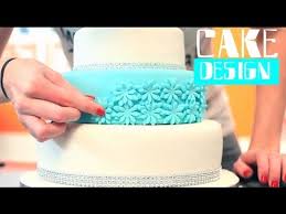 Battre les blancs en neige avec une pincée de sel. Gateau De Mariage Bleu Et Blanc Cake Design Youtube