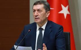 Selçuk, okullarımızda daha çok öğrencimizle buluşmanın mutluluğunu yaşıyoruz. Bakan Ziya Selcuk Tan Uzaktan Egitim Aciklamasi Internet Haber