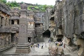 Elephanta Caves, Mumbai – Travelographer