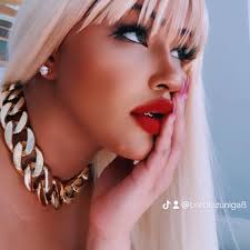 Happy birthday @shaneilmuir Good body , top gal, Big up Yuh nice clean  Melanin self . Pretty like money. Yuh future bright like Morning star  ⭐️Love yuh mi girl BAD AF