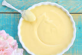 Mar 14, 2013 · la crema pasticcera o semplicemente crema è preparazione di base dolce tipica della pasticceria italiana a base di latte, uova, zucchero e vaniglia e una percentuale di fecola e farina! Crema Pasticcera Perfetta Senza Grumi Ricetta Facile