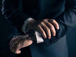 La date fatidique du 14 février approche et vous ne savez toujours pas quoi offrir à votre moitié en ce jour de fête pour les amoureux ? Saint Valentin Trois Idees Cadeau Pour Son Amoureux