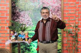 Llegó #TeleamanecerNoticias para amanecer bien informado y estar más cerca  tuyo desde el interior del país con Robert Figueredo📺🗞️ Lunes a viernes a  las 06 hs. #latele, 15 años haciendo informativos ✨ #lateledetodos