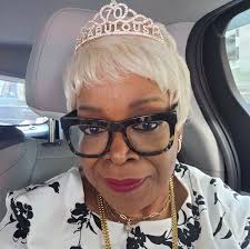 What are some fragrance-free alternatives to WD40 for lubrication?