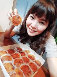 Commercial cupcake storage and preservatives