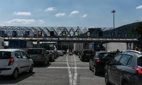 Lifestyle, videos and celebrity news! Megalh Ebdomada Ta Metra Kai H Apagoreysh Kykloforias Ti Isxyei Mexri To Pasxa Notospress Gr