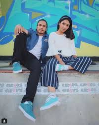 Please like, comment and subscribe channel kami supaya bisa update terus berita2x terbaru dari para selebriti. Penyebab Pacar Randy Pangalila Cemburu Kepada Dinda Kirana Okezone Celebrity