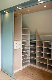 Our Closets House Kleiderschrank Fur Dachschrage Begehbarer Kleiderschrank Dachschrage Schrank Im Dachgeschoss